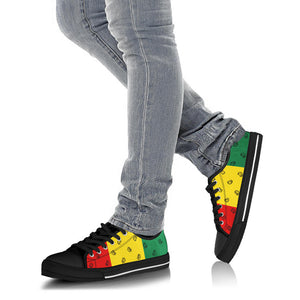 Canvas Low Top Sneakers - Rasta Paisley