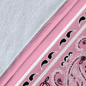 Pink Bandana Fleece Throw Blanket Details