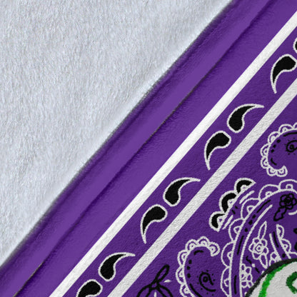 details of blanket edge