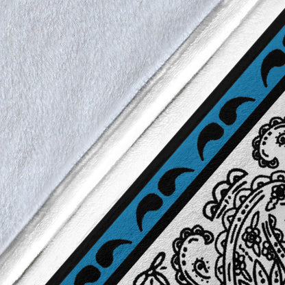 details of blanket edge