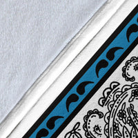 details of blanket edge