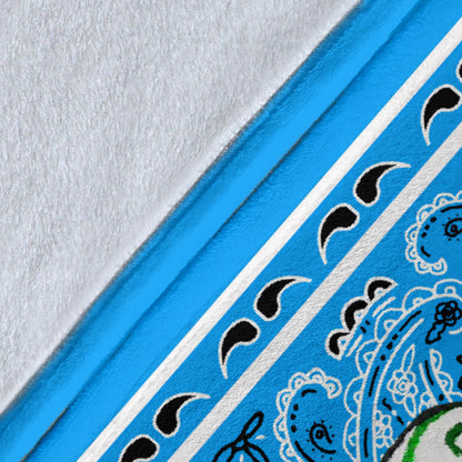 details of blanket edge