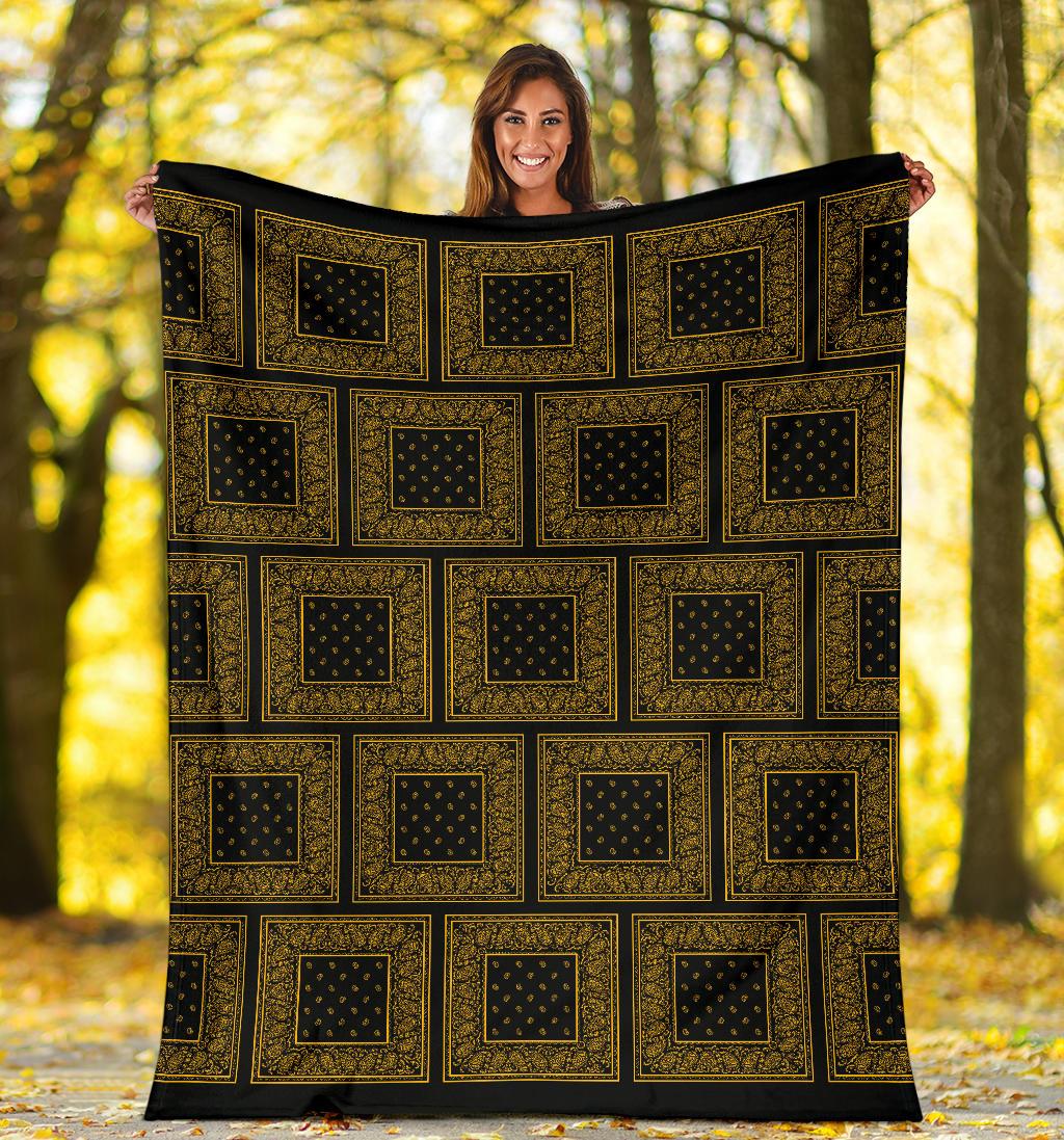 black bandana blanket