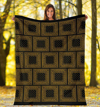 black bandana blanket