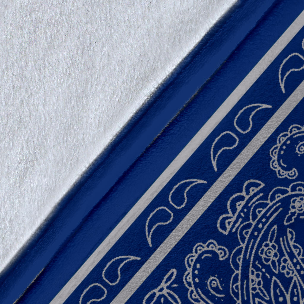 fleece blanket details