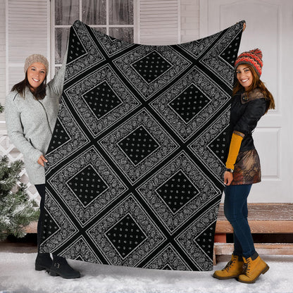 Black Bandana Diamond Throw Blanket