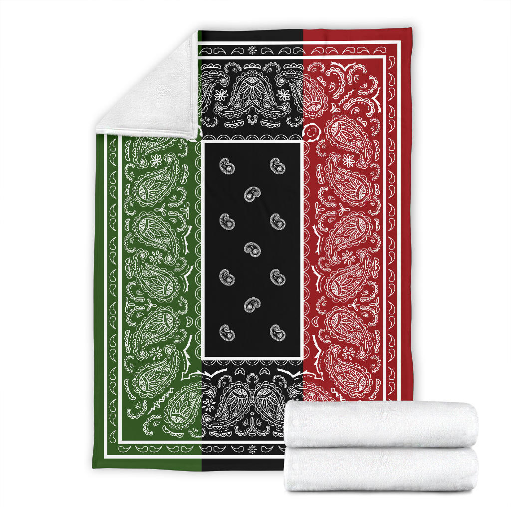 Ultra Plush Tri-Color Bandana Blanket