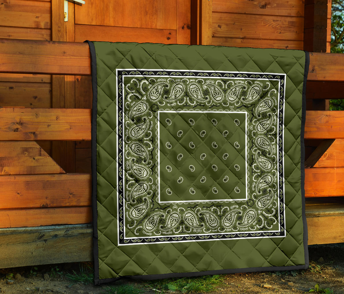 Quilt - Army Green Bandana Quilt