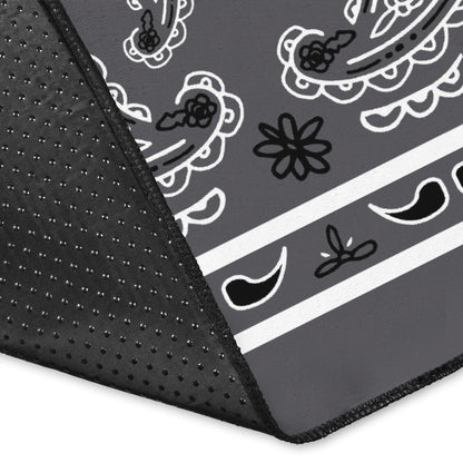 Classic Gray Bandana Area Rugs - Fitted