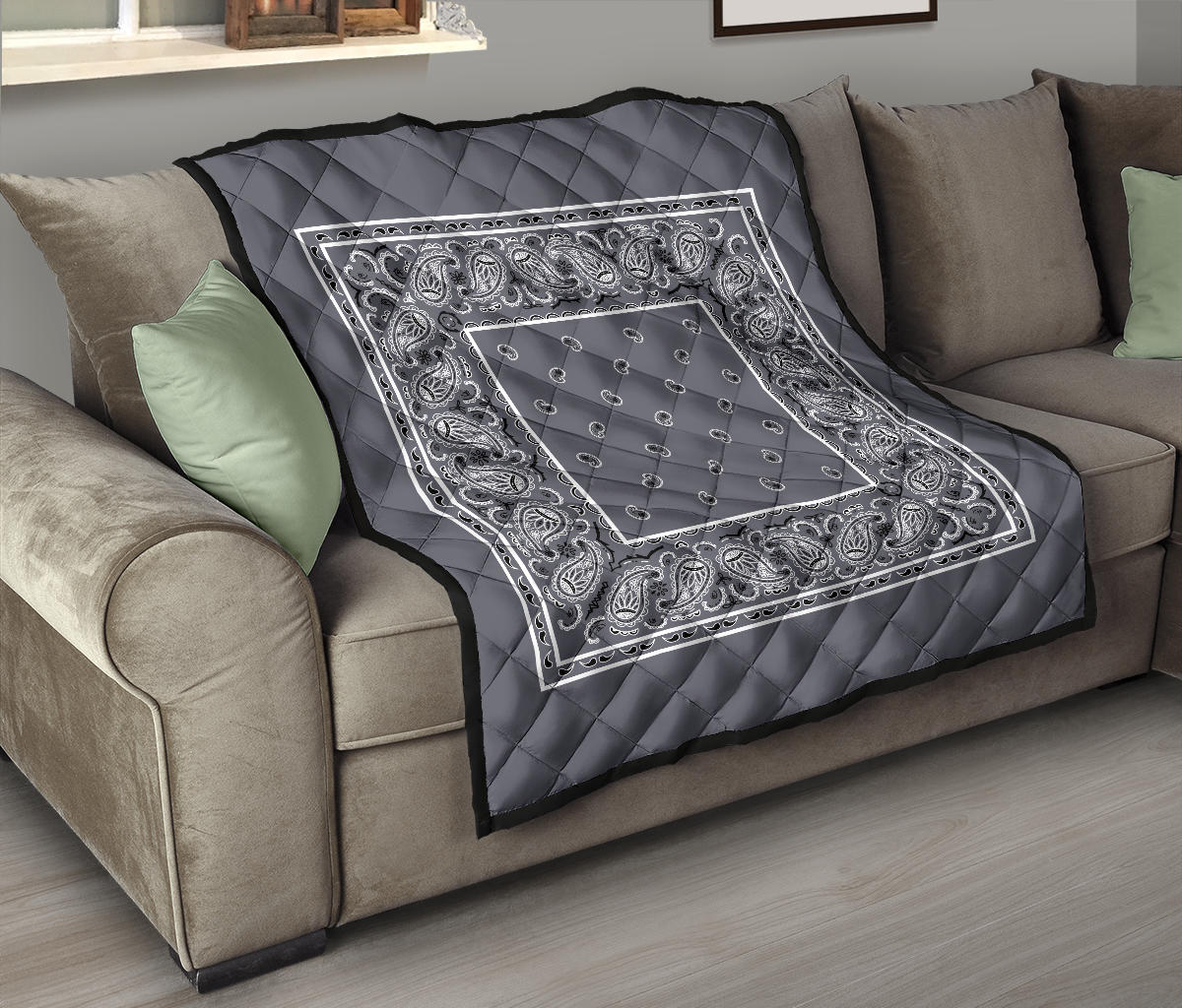 Quilt - Classic Gray Bandana Quilt
