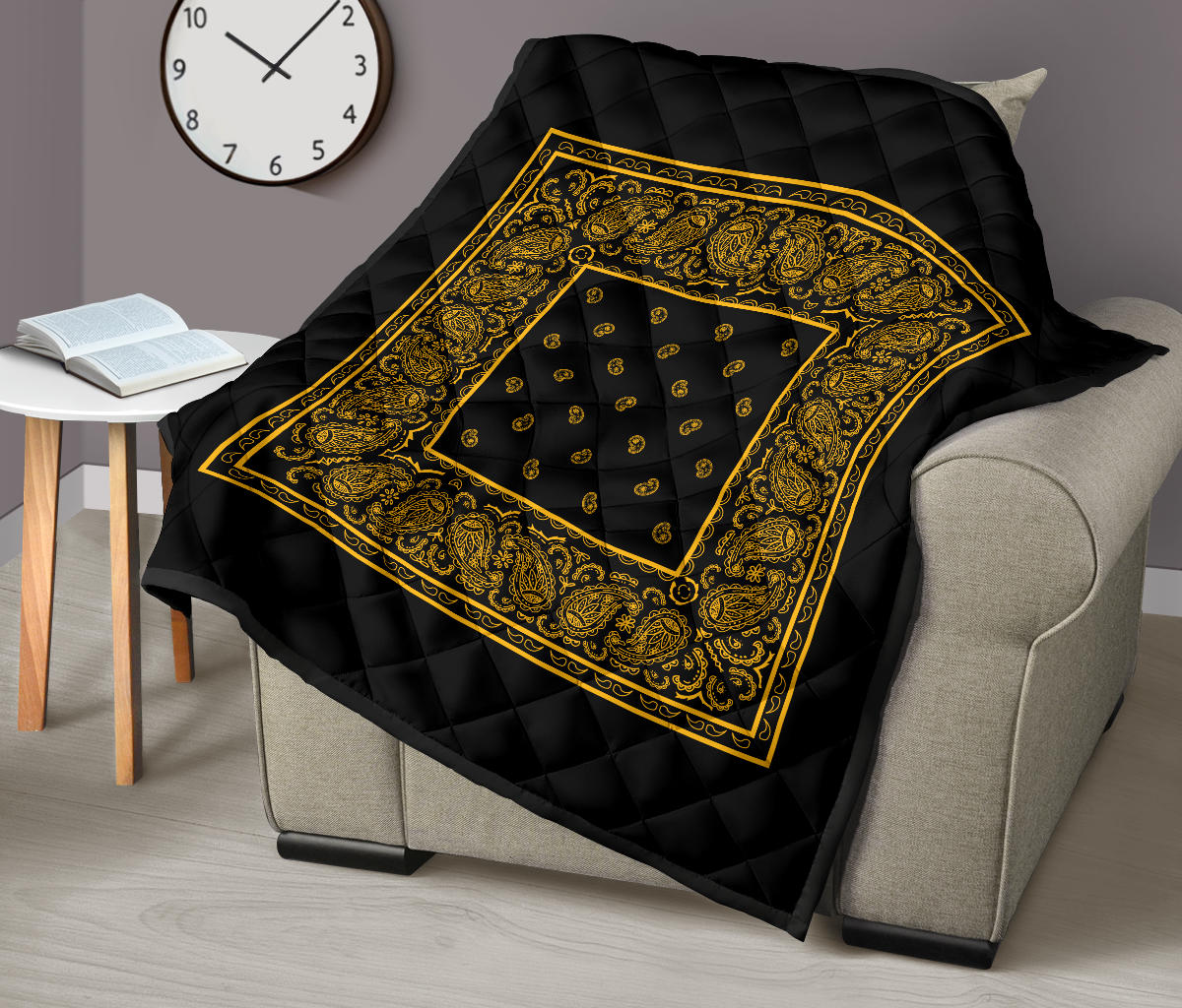 Quilt - Black Gold Bandana Quilt